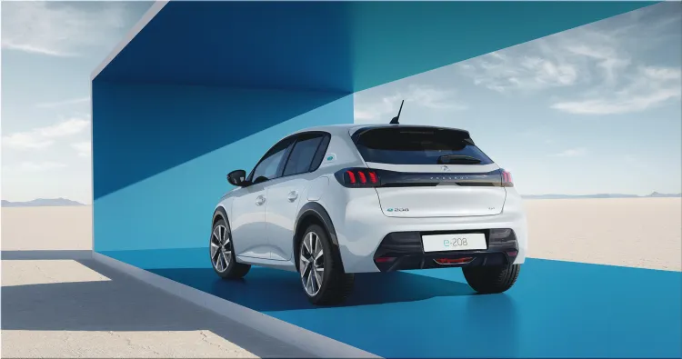 Peugeot e-208