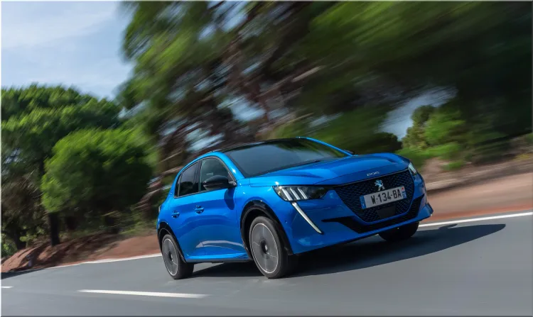 Peugeot e-208