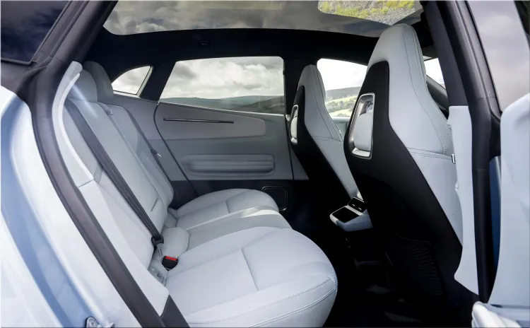 Polestar 4