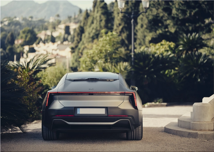 Polestar 5