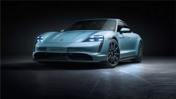 Porsche Taycan 4S - official information and photos