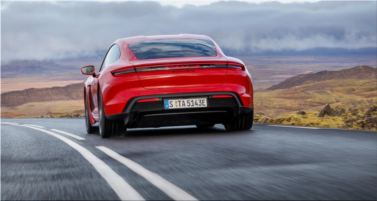 Porsche Taycan GTS