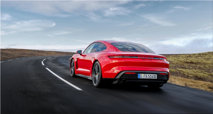 Porsche Taycan GTS