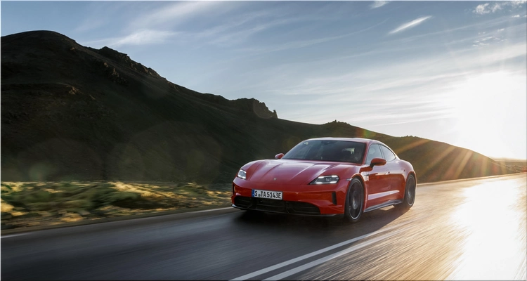 Porsche Taycan GTS