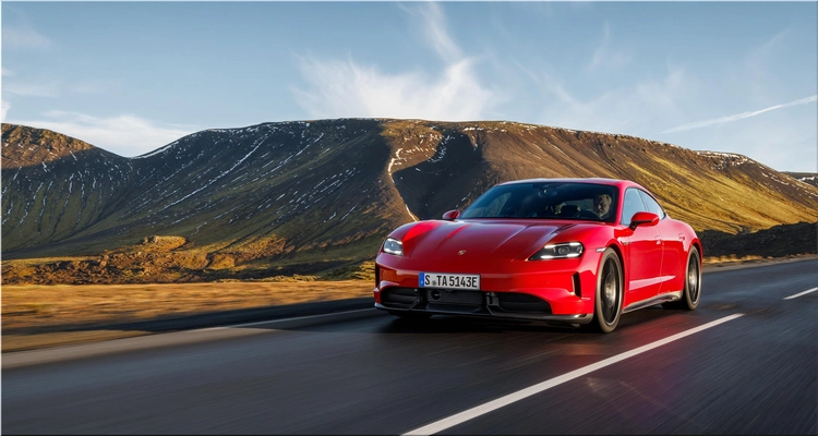Porsche Taycan GTS
