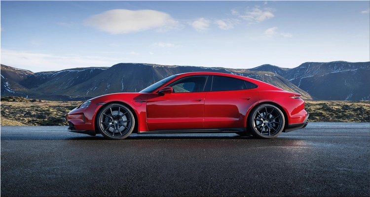 Porsche Taycan GTS