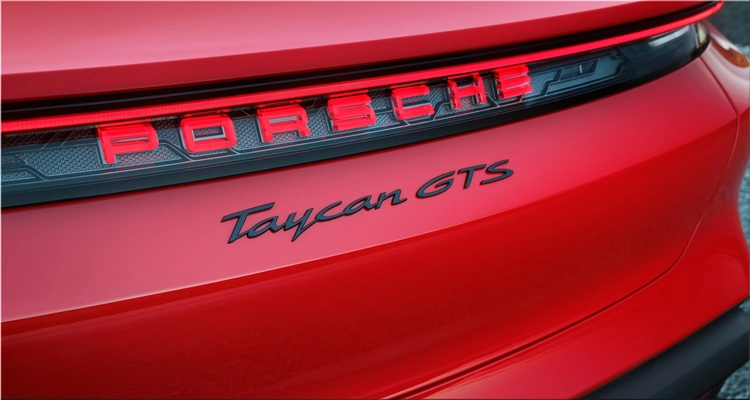 Porsche Taycan GTS