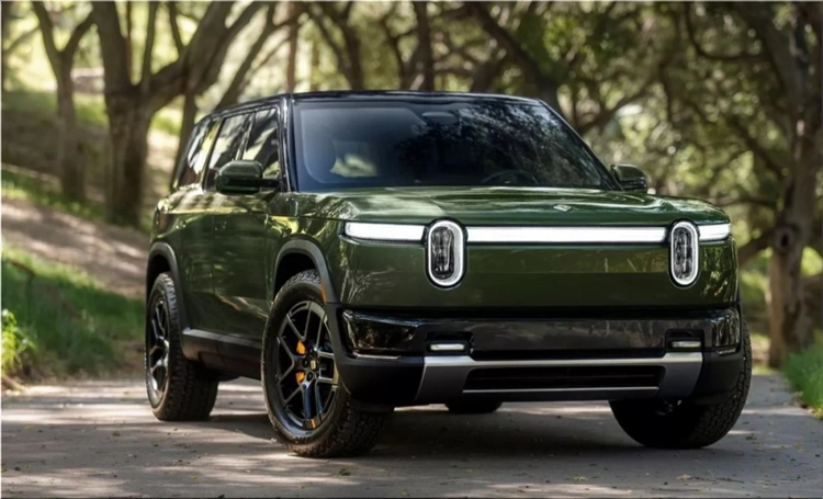Rivian R2 electric SUV