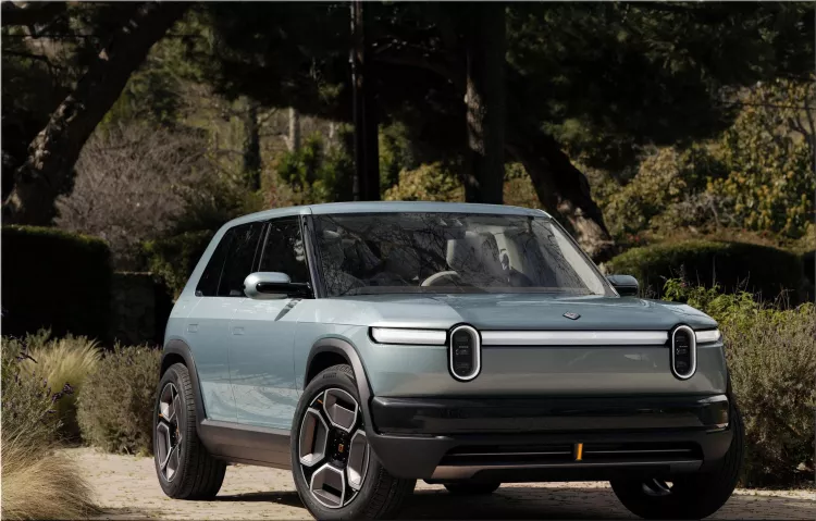 Rivian R3
