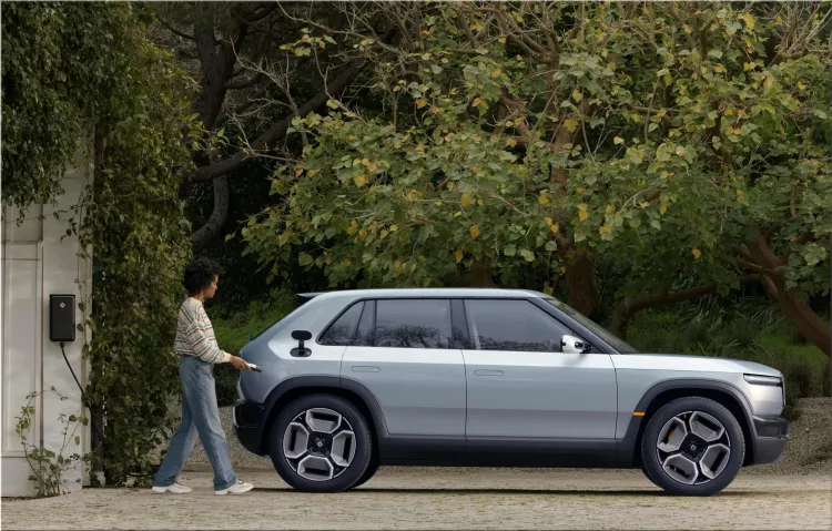 Rivian R3