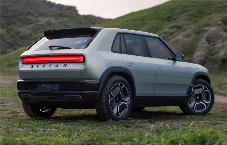 Rivian R3