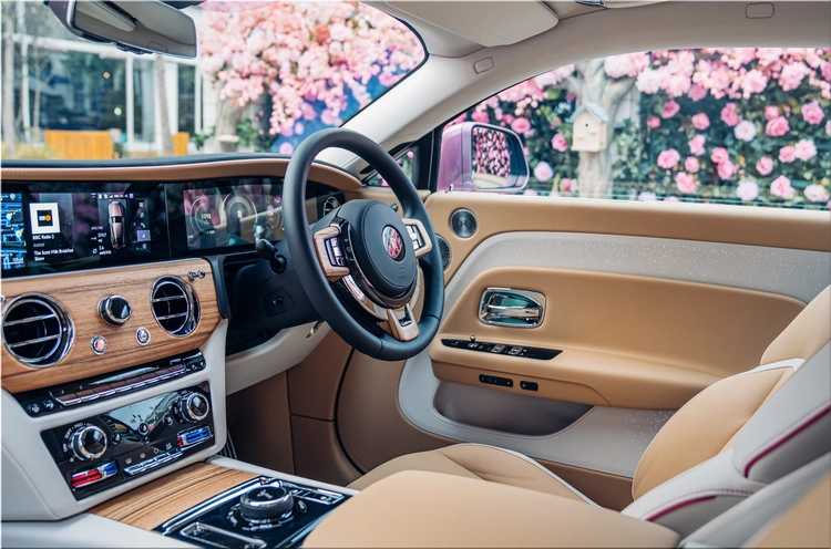 Rolls-Royce Spectre Velvet Orchid
