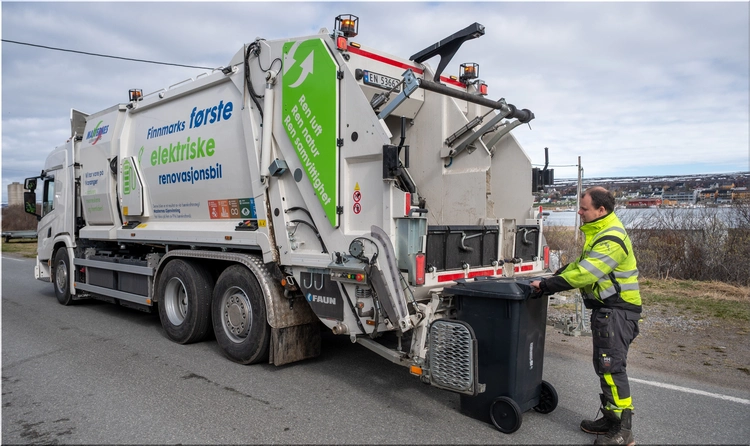 Scania 25 L electric garbage truck