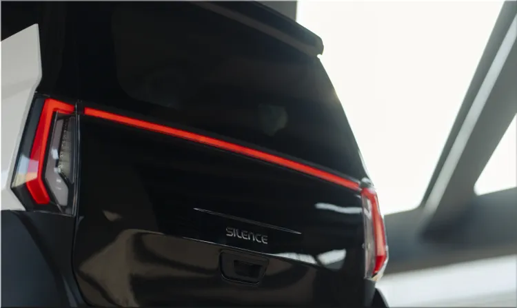 Silence S04 Nanocar