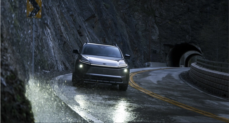 Toyota bZ Woodland 2026
