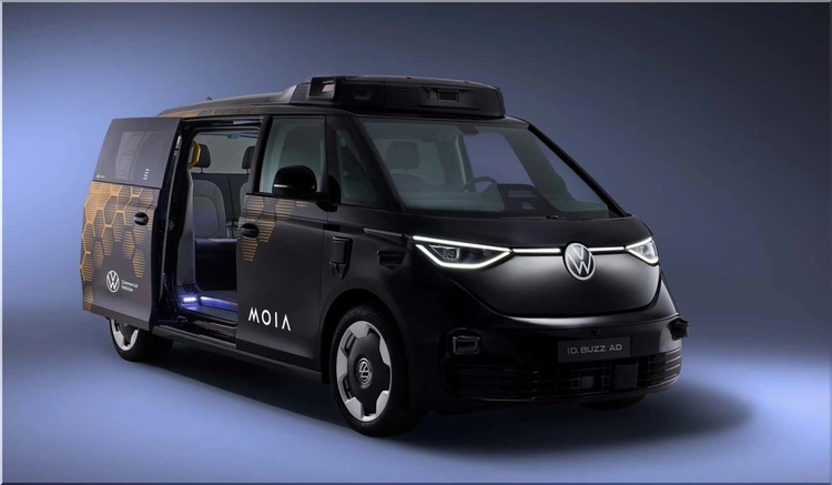 Volkswagen ID. Buzz Robotaxi