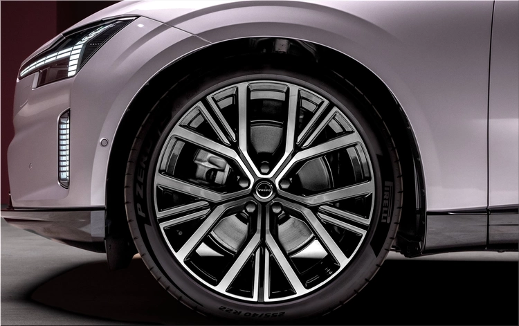 Volvo ES90