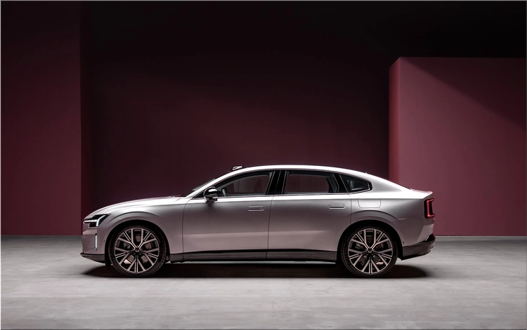 Volvo ES90