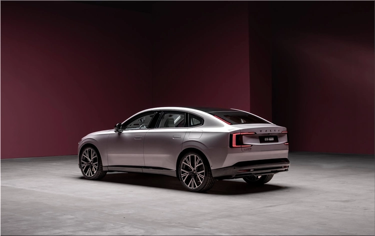 Volvo ES90