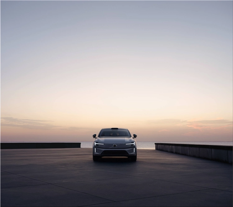 Volvo ES90