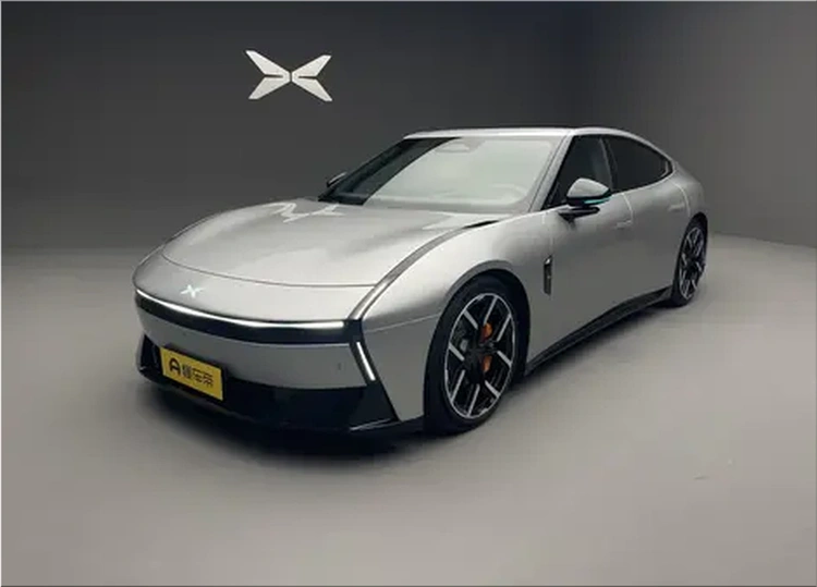 Xpeng P7