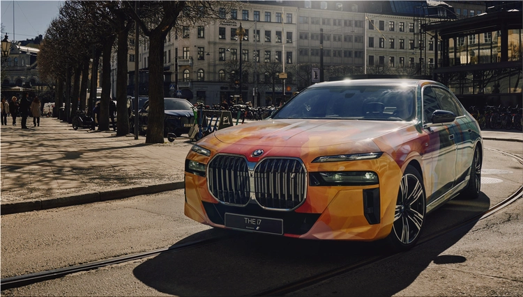 BMW i7