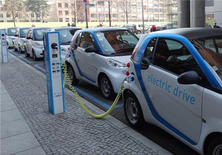 Electric vehicle charging stations