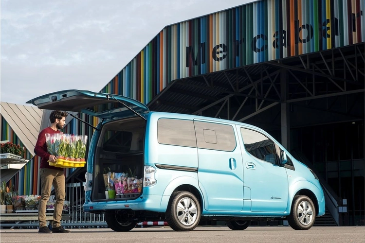 Nissan e-NV200