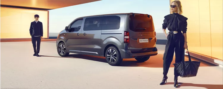 Peugeot e-Traveller