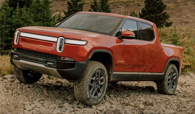 Rivian R1S