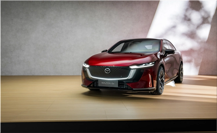Mazda 6e