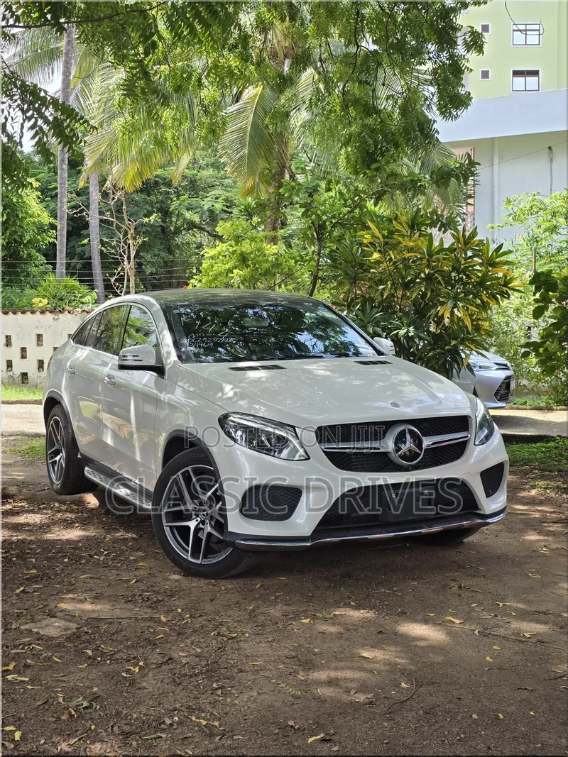 Mercedes-Benz GLE-Class