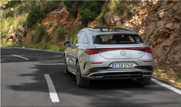 Mercedes CLA Shooting Brake EV