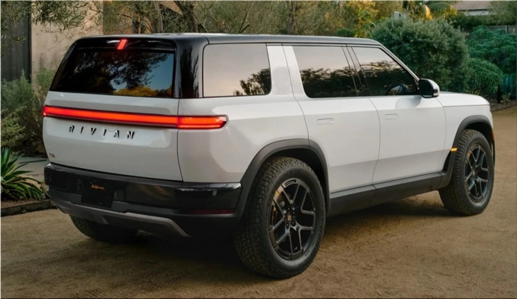 Rivian R2 electric SUV