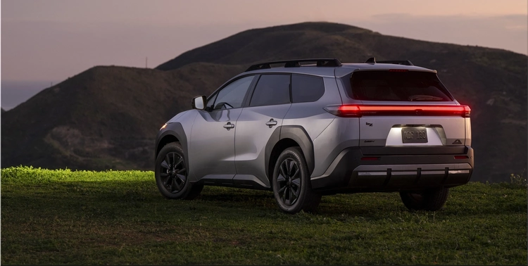 Toyota bZ Woodland 2026