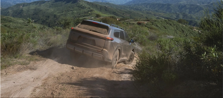 Toyota bZ Woodland 2026