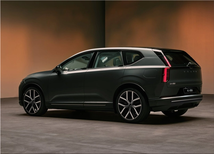 Volvo EX60