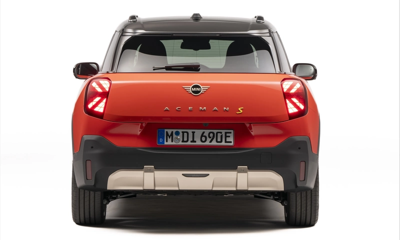 2025 MINI Aceman