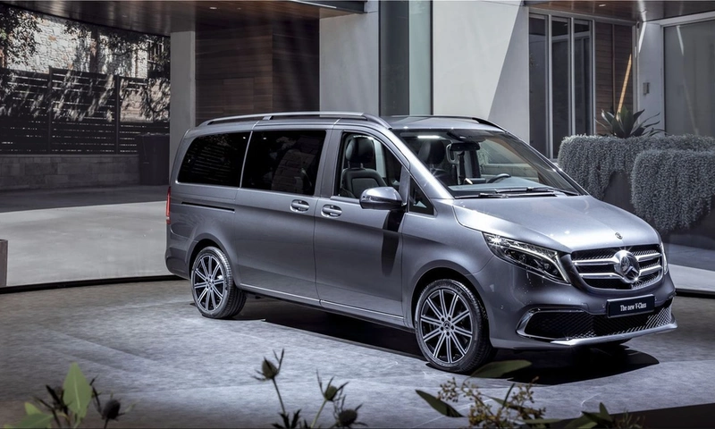 Mercedes-Benz EQV - electric minivan