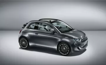 Pre-orders for the electric Fiat 500 "La Prima" are open