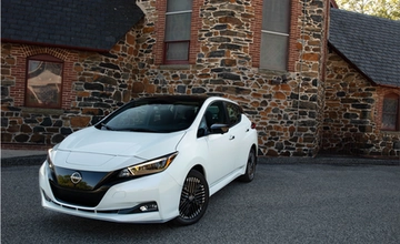 2025 Nissan LEAF