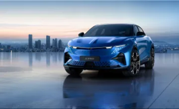 New Alpine A390: AWD Electric Fastback Hits 470 HP