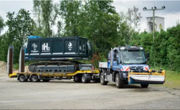 Hydrogen Combustion Engines: A Successful Endeavor by Mercedes-Benz Special Trucks and Mörtlbauer
