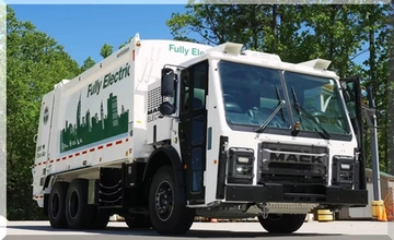 Mack Electric LR 100% electric garbage truck