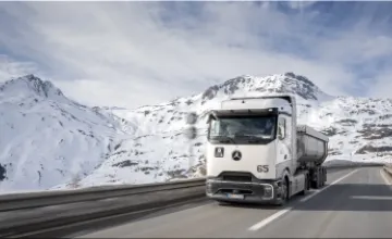 Mercedes-Benz GenH2 Truck