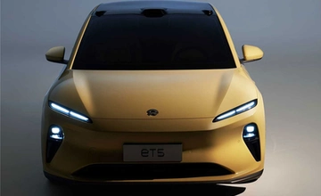 NIO ET5 electric car