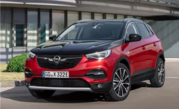 Opel's first plug-in hybrid model: Grandland X Hybrid4