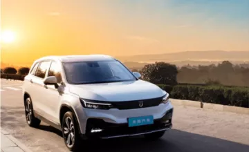 Skywell ET5 electric SUV