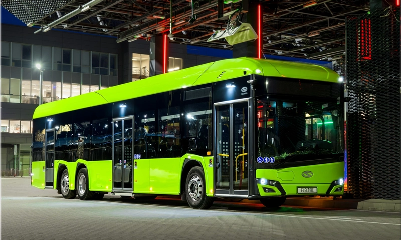 Solaris Urbino 15 LE Electric: 500 kWh Bus Takes FIAA Madrid