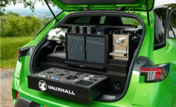 Coffee on Wheels: Vauxhall Unveils the MOKKA COFFE-E Electric Concept